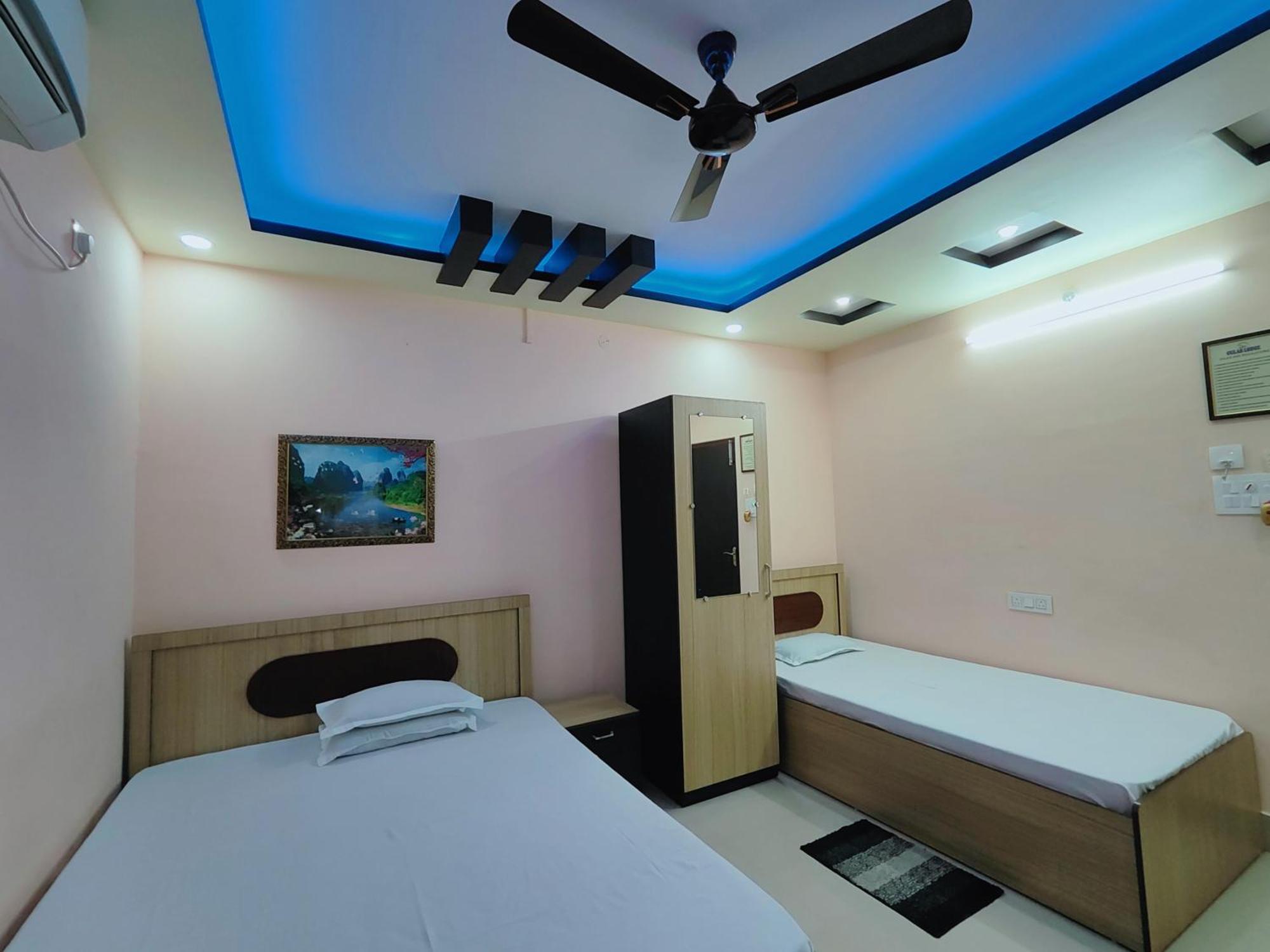 Gulab Lodge Siliguri Exterior foto